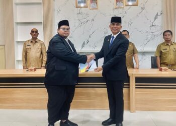Dico Adhya Resmi Dilantik sebagai Direktur Perumda Solinda 2025–2029