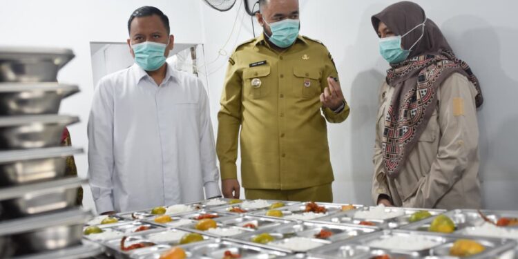 Wali Kota Padang, Fadly Amran.[foto : ist]