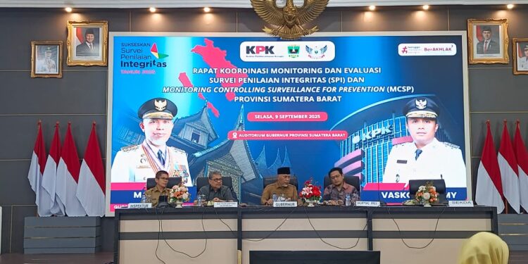 Rakor monitoring dan evaluasi SPI dan MCSP Sumbar.[foto : ist]