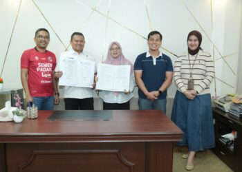 Sertijab Biro Adpim Sumbar.[foto : ist]