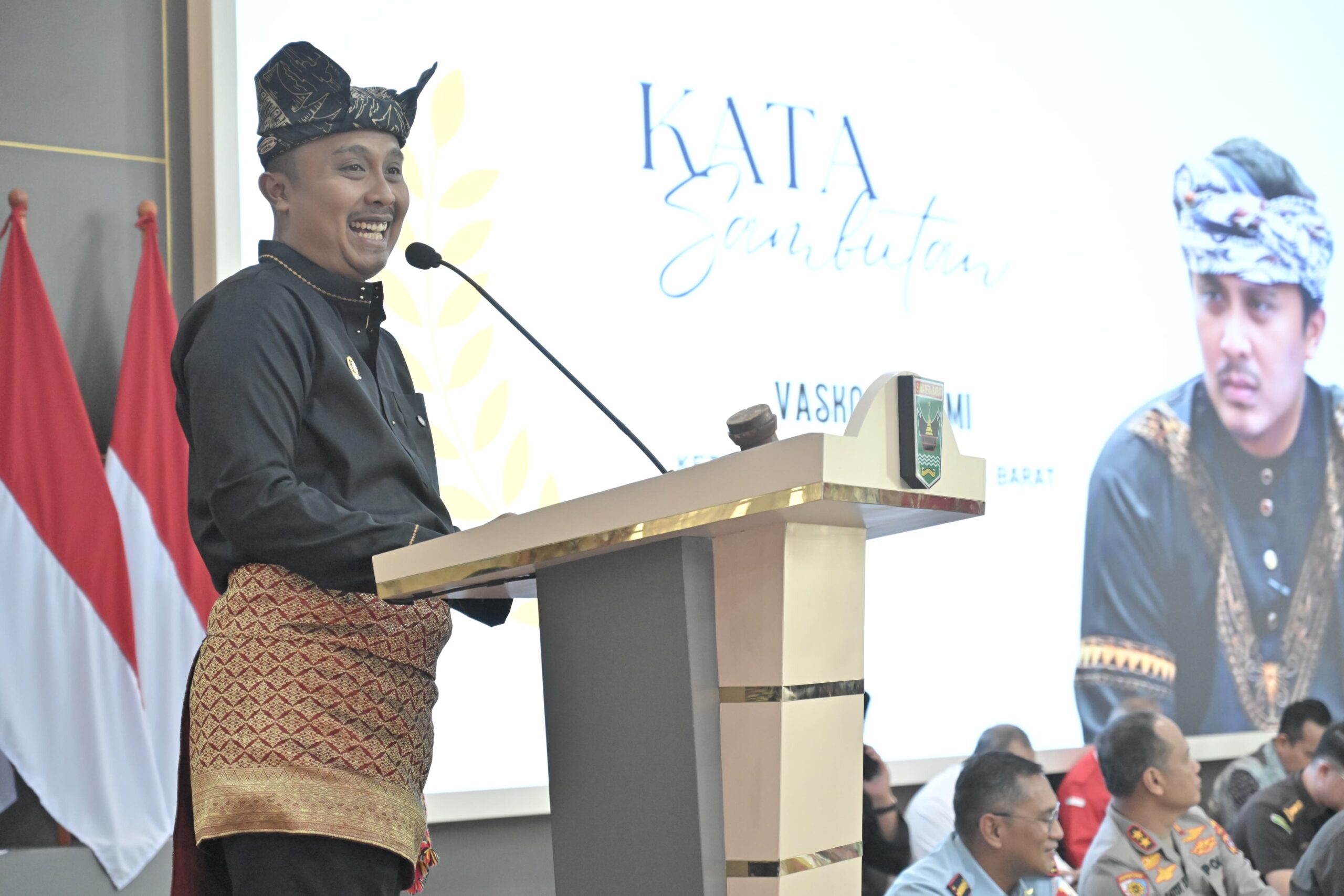 Wagub Sumbar, Vasco Ruseimy.[foto : ist]