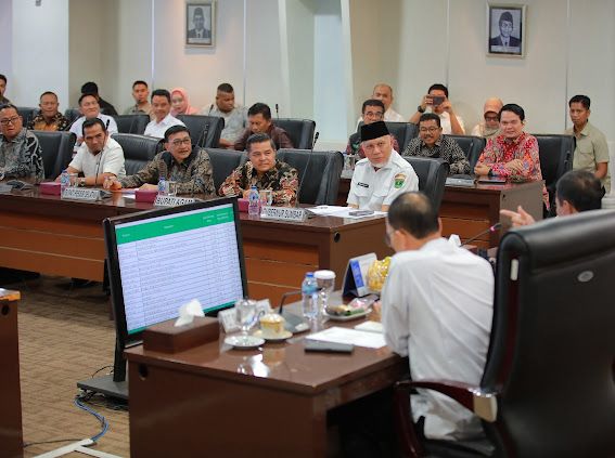 Gubernur Sumbar beserta rombongan datangi Kementerian Partanian.[foto : ist]