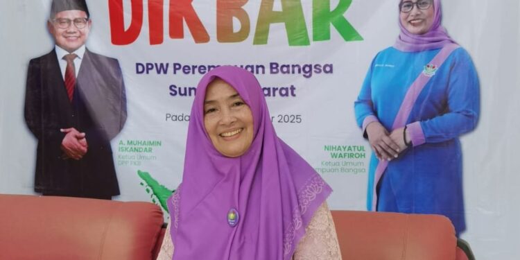Ketua DPW Perempuan Bangsa Sumatera Barat, Rita Murni.[foto : sci/yrp]