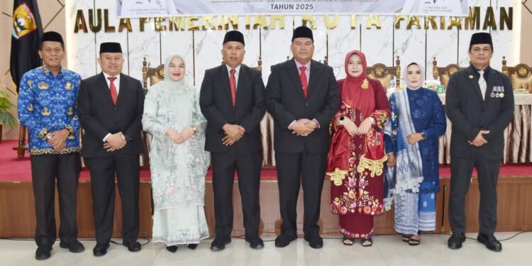 Pelantikan Sekda baru Pemko Pariaman.[foto : ist]