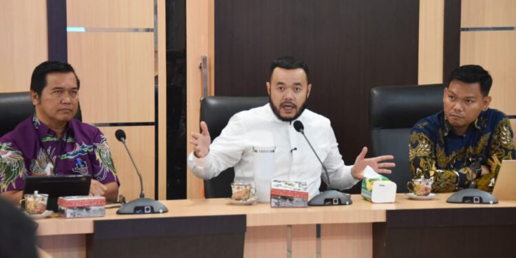 Walikota Padang Fadly Amran paparkan KTR menjadikan kota sehat dan kota smart. (Foto : Ist)