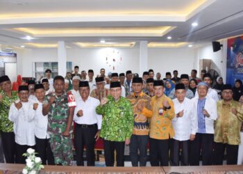 Wakil walikota Padang Maigus Nasir resmikan Muscab PC DMI Padang Selatan, Minggu (28/9).(Foto: Ist)