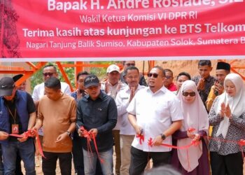 Bupati Solok dan Andre Rosiade Resmikan BTS di Sumiso, Warga Akhirnya Nikmati Akses Jaringan