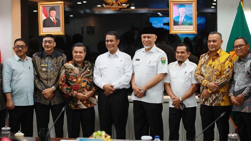 Menteri Pertanian Andi Amran Sulaiman, melakukan kunjungan kerja ke Sumatera Barat, Selasa (16/09/2025). (Foto: Ist)