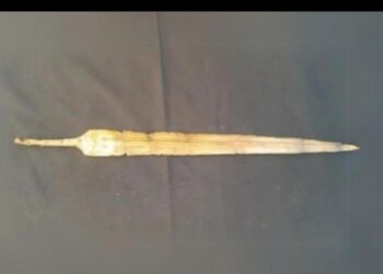 Pedang Diduga Milik Firaun Berusia 3.000 Tahun Ditemukan