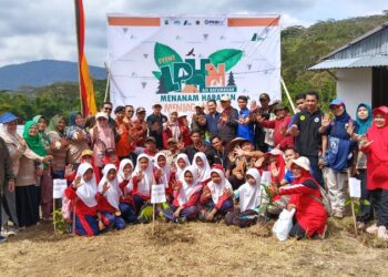 Peringatan WCD 2025, Seribu Bibit Pohon Ditanam di Kabupaten Solok
