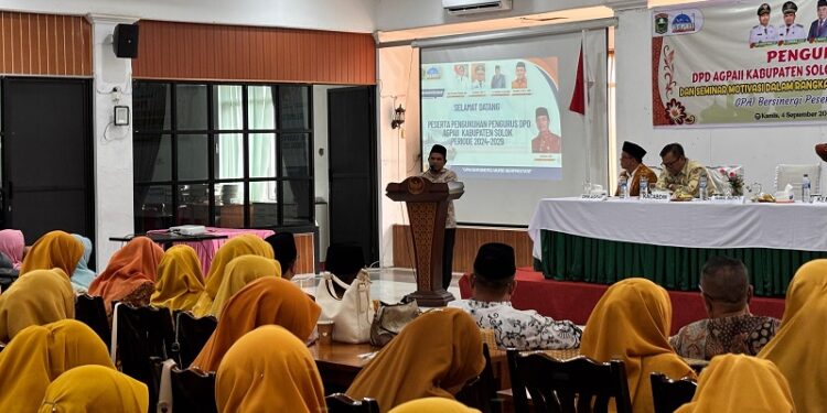 Hadiri Pengukuhan DPD AGPAI, Wabup Solok: Pendidikan Agama Pilar Pembentuk Karakter Bangsa