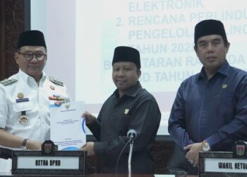 DPRD dan Pemko Bukittinggi Sepakati Perda SPBE dan RPPLH 2025–2055