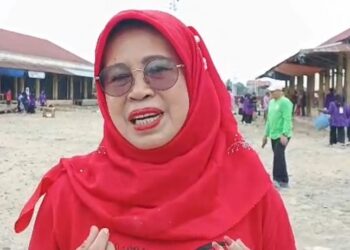 Mahasiswa STITNU Sakinah Dharmasraya Gelar Aksi Bersih-Bersih Peringati World Cleanup Day 2025 di Pasar Sungai Rumbai