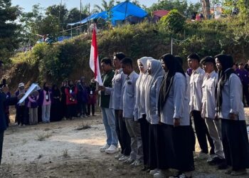 Kemah Bakti Mahasiswa STITNU Sakinah Resmi Ditutup, Pengurus DEMA Baru Dilantik