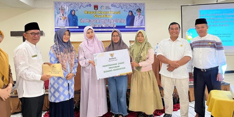 Bukittinggi Perkuat Gerakan GENTING, 27 Keluarga Terima Bantuan Nutrisi Cegah Stunting
