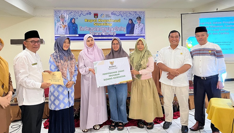 Pemko Bukittinggi Gelar Rakor TPPS dan Penyerahan Bantuan Nutrisi Program GENTING (Foto: Ist)