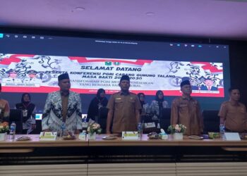 Buka Konferensi Cabang PGRI Gunung Talang, Kepala Disdikpora Elafki: Guru Harus Menjadi Pendidik dan Pelayan bagi Murid