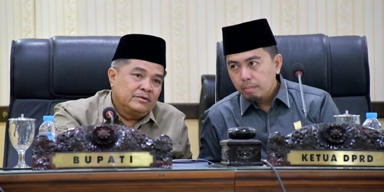 Defisit Rp98 Miliar, Bupati Agam Paparkan Strategi dalam RAPBD 2026