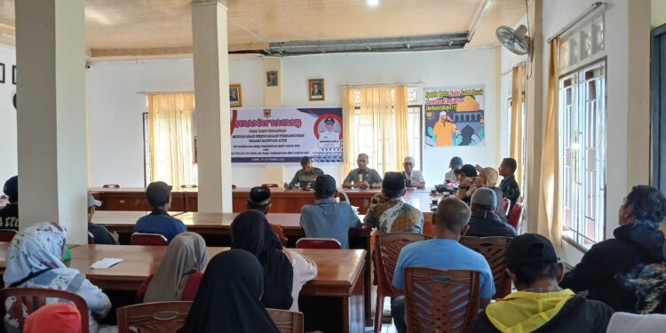 Sosialisasi Program Bantuan Pemasangan Baru Listrik oleh PLN di Nagari Batipuh Ateh.[foto : ist]