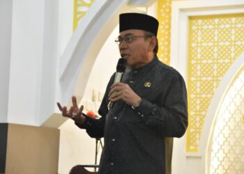 Wawako Maigus Nasir tekankan ASN kompak dan solid dalam membangun Kota Padang, Jumat (3/10).(Foto: Ist)