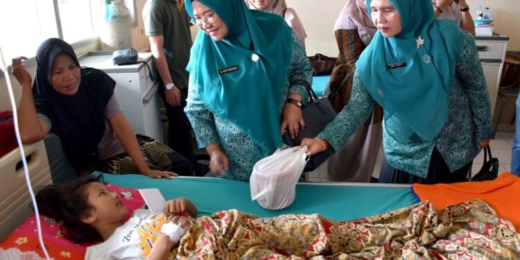 Lima Korban Keracunan MBG Masih Dirawat di RSUD Lubuk Basung Agam