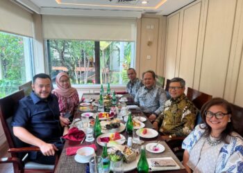 Wali Kota Padang Fadly Amran lakukan, pertemuan dengan Wakil Duta Besar Indonesia untuk Jerman, Rabu (15/10) di Jakarta.