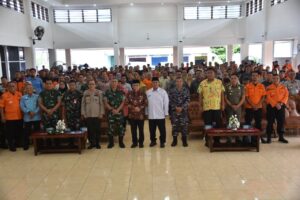 Seminar Latihan Kesiapsiagaan yang dibuka secara resmi oleh, Wakil Wali Kota Padang Maigus Nasir, di Palanta Rumah Dinas Wali Kota Padang, Kamis (16/10).