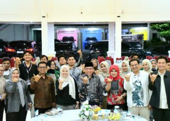 Pemerintah Kota Padang gelar, jamuan silaturahmi bagi peserta Seminar Nasional yang diselenggarakan oleh Fakultas Hukum Universitas Andalas (FH Unand), di Palanta Kediaman Resmi Wali Kota Padang, Senin (20/10) malam.(Foto: Ist)