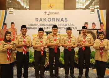 Wakil Wali Kota Padang yang juga menjabat sebagai Wakil Ketua Mabicab Gerakan Pramuka Kota Padang Maigus Nasir, hadiri Rapat Koordinasi Nasional (Rakornas) Gerakan Pramuka Tahun 2025 di Kota Balikpapan, Kalimantan Timur, Jumat (24/10).(Foto: Ist)