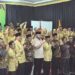 Wali Kota Padang Fadly Amran, yang juga Ketua Umum Ikatan Keluarga Tanah Datar (IKTD) Sumatera Barat (Sumbar), mengukuhkan secara resmi Pengurus Ikatan Keluarga Tanah Datar Padang Panjang (IKTDPP) Kota dan Kabupaten Solok masa bakti 2025-2030, di Aula SMKN 1 Kota Solok, Sabtu (25/10).(Foto:Ist)