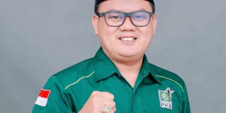 Wakil Ketua DPRD Padang Pariaman, Firman.[foto : ist]