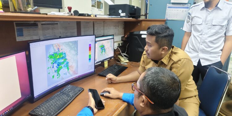 Wagub Sumbar Minta Informasi Cuaca Dipercepat, BMKG Diminta Perkuat Peringatan Dini