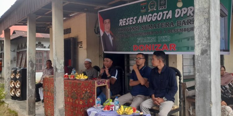 Reses Hangat di Lubuk Layang: Donizar Tegaskan Politik Tanpa Uang dan Komitmen pada Suara Rakyat