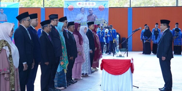 Pelantikan Pejabat Baru Bukittinggi, 13 ASN Resmi Diangkat Perkuat Tata Kelola Pemerintahan