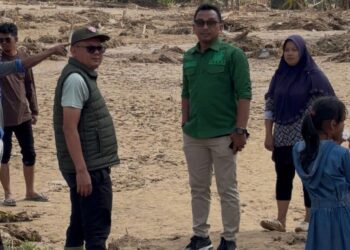 Firman Salurkan Bantuan ke Korban Banjir: Kondisi Lapangan Masih Memprihatinkan