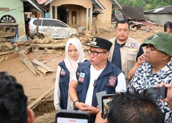Wako Bukittinggi Pimpin Penyaluran Bantuan untuk Korban Bencana di Salareh Aia Utara