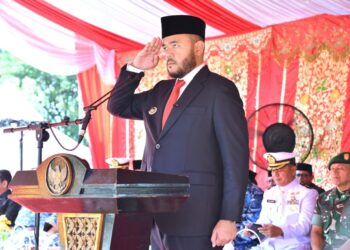 Pemerintah Kota Padang menggelar Upacara Peringatan Hari Bela Negara (HBN) ke-77 tingkat Kota Padang di Lapangan Upacara Balai Kota Padang, Aie Pacah, Jumat (19/12).(Foto:Ist)