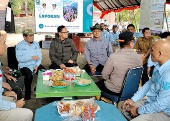 Wamendagri Bima Arya Tinjau Posko Banjir di Kabupaten Solok, Apresiasi Langkah Cepat Pemkab dan Forkopimda