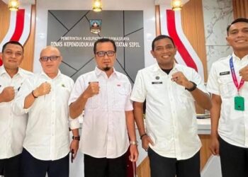 Dukcapil Dharmasraya Teken Kerja Sama dengan tujuh OPD