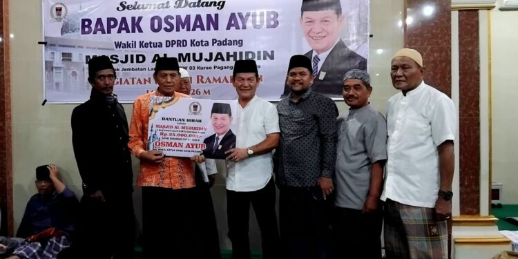 Wakil Ketua DPRD Kota Padang Osman Ayub laksanakan agenda Safari Ramadhan 1447 H/2026 M dii Masjid Al Mujahidin, Jl Jembatan Berok Lama III, Kurao Pagang, Kec. Nanggalo, Kota Padang, Sumatera Barat,pada Sabtu (28/2/2026).