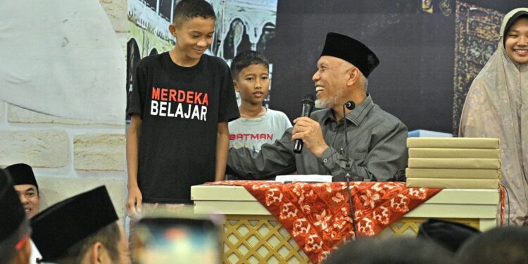 Pembatasan Media Sosial Anak di Bawah 16 Tahun, Mahyeldi: Lindungi Masa Depan Generasi Muda
