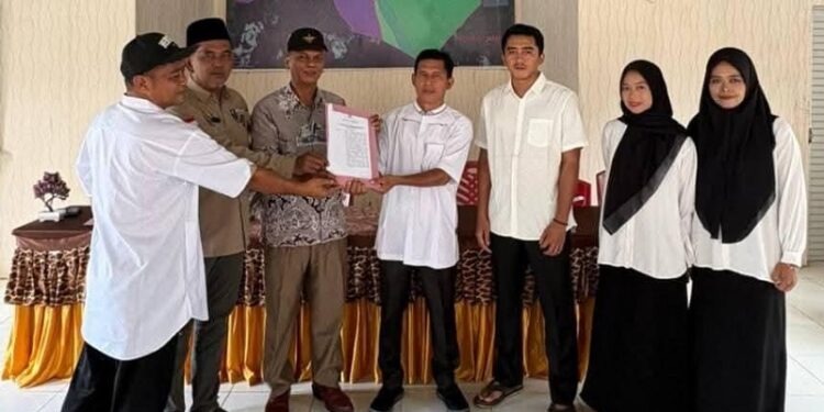 Anggota Bamus Antar Waktu Nagari Sungai Limau Dharmasraya Dilantik