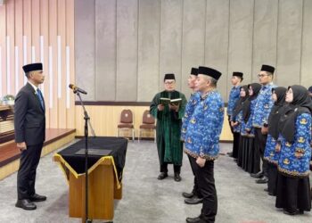 Pemkab Solok Lantik 2 Pejabat JPT Pratama dan 11 Fungsional, Tekankan Profesionalisme ASN