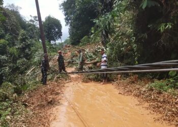 Longsor di Nagari Banai Dharmasraya, Transportasi Menuju Tiga Nagari Putus