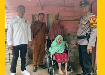 Program Dharmasraya Peduli Sesama, BAZNAS Salurkan Bantuan Kursi Roda