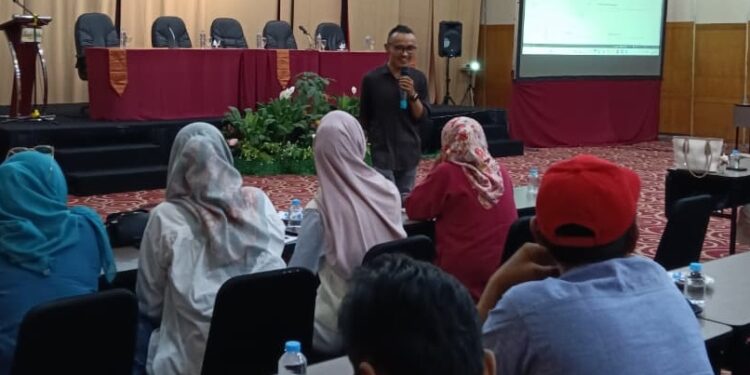 Supri Ardi Gerakkan Kesadaran Tokoh Masyarakat Sawahlunto dan Sijunjung Hadapi Perkembangan AI