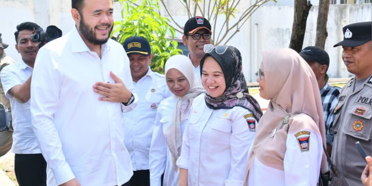 Wali Kota Padang Fadly Amran, meninjau langsung progres rehabilitasi dan rekonstruksi (rehab-rekon) Pusat Kesehatan Masyarakat (Puskesmas) Ulak Karang, Rabu (6/5/2026), guna memastikan pemulihan fasilitas kesehatan pascabencana berjalan optimal.