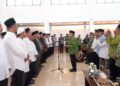 Suasana hangat dan penuh kekeluargaan mewarnai kegiatan Halal bi Halal dan Pelantikan Pengurus Ranting Dewan Masjid Indonesia (DMI) se-Kota Padang yang digelar di Palanta Rumah Dinas Wali Kota Padang, Sabtu (9/5/2026) siang.