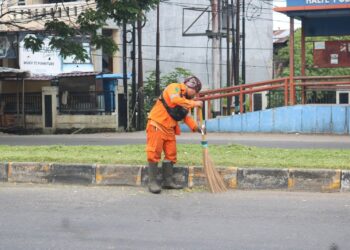 Pemerintah Kota Padang terus memperkuat kualitas layanan kebersihan , sebagai bagian dari upaya membangun ruang publik yang sehat, nyaman, dan layak huni.