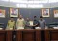 DPRD   Padang Gelar  Sidang Paripurna Pandangan Fraksi, Perubahan Propemperda, dan PKUA dan PPAS